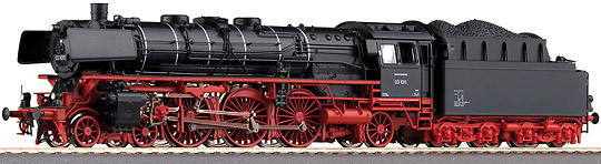 Steam locomotive BR 03.10 black (3-RAIL AC)<br /><a href='images/pictures/Roco/69282.jpg' target='_blank'>Full size image</a>